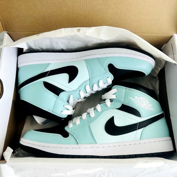 Nike Womens Air Jordan 1 Mid Light Dew/Teal Mint/Noir 12 NEW Unisex BQ6472-300 - Picture 11 of 12